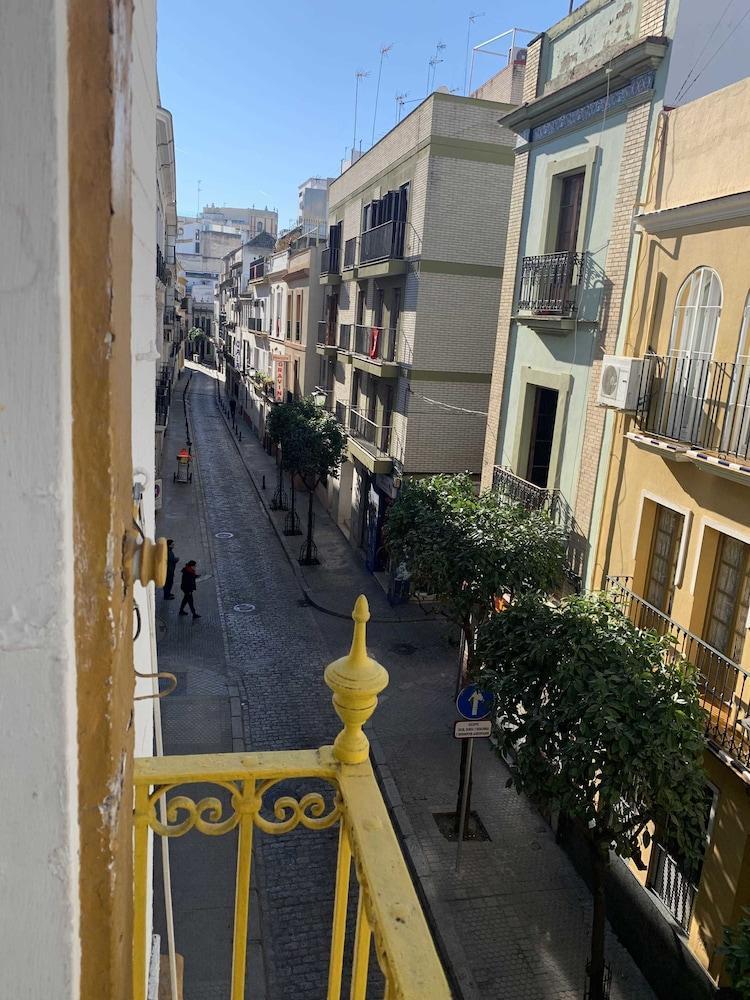 Pension Giraldilla Sevilla Kültér fotó